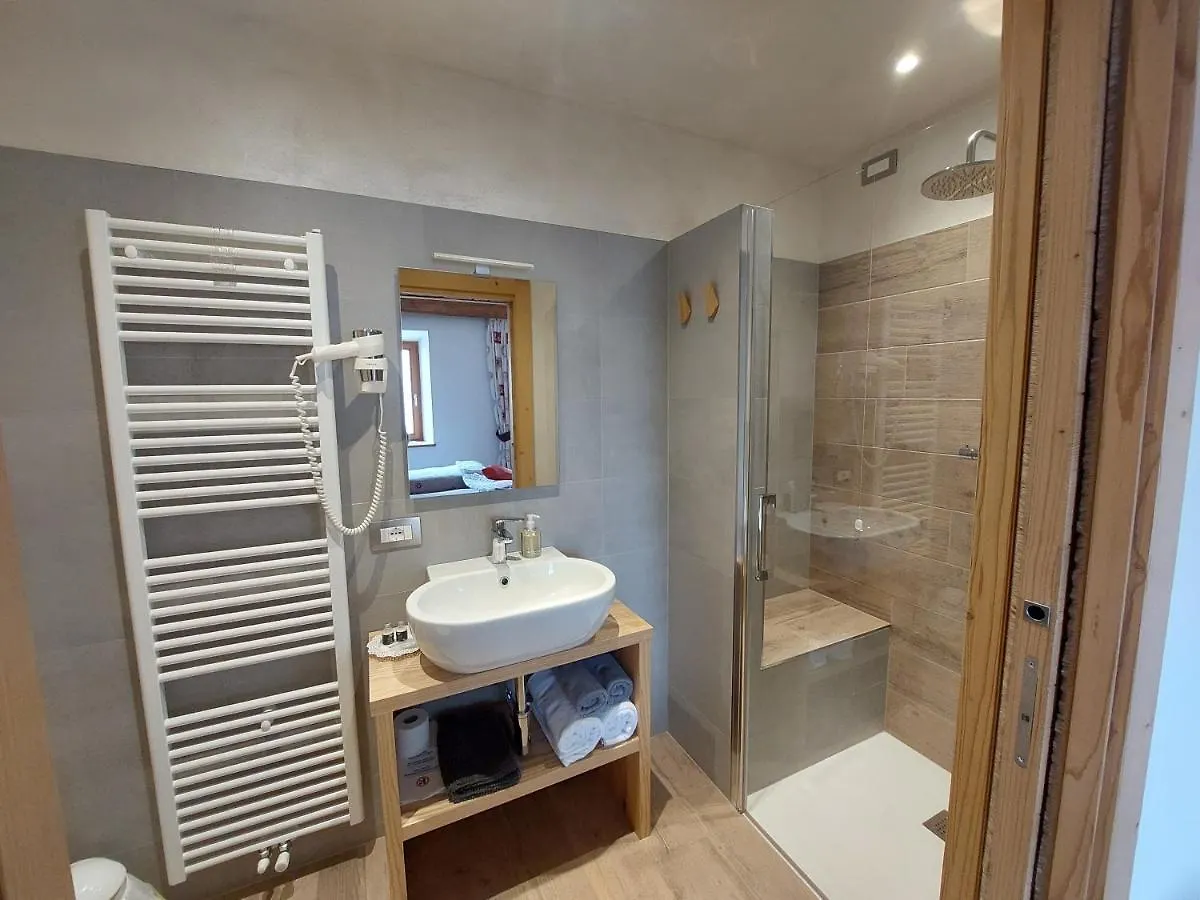 B&B A Ceda Toa San Pietro di Cadore Bed & Breakfast